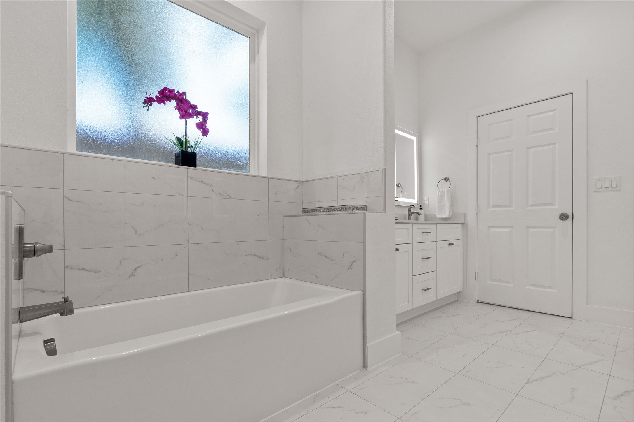 403 S Kentucky Street