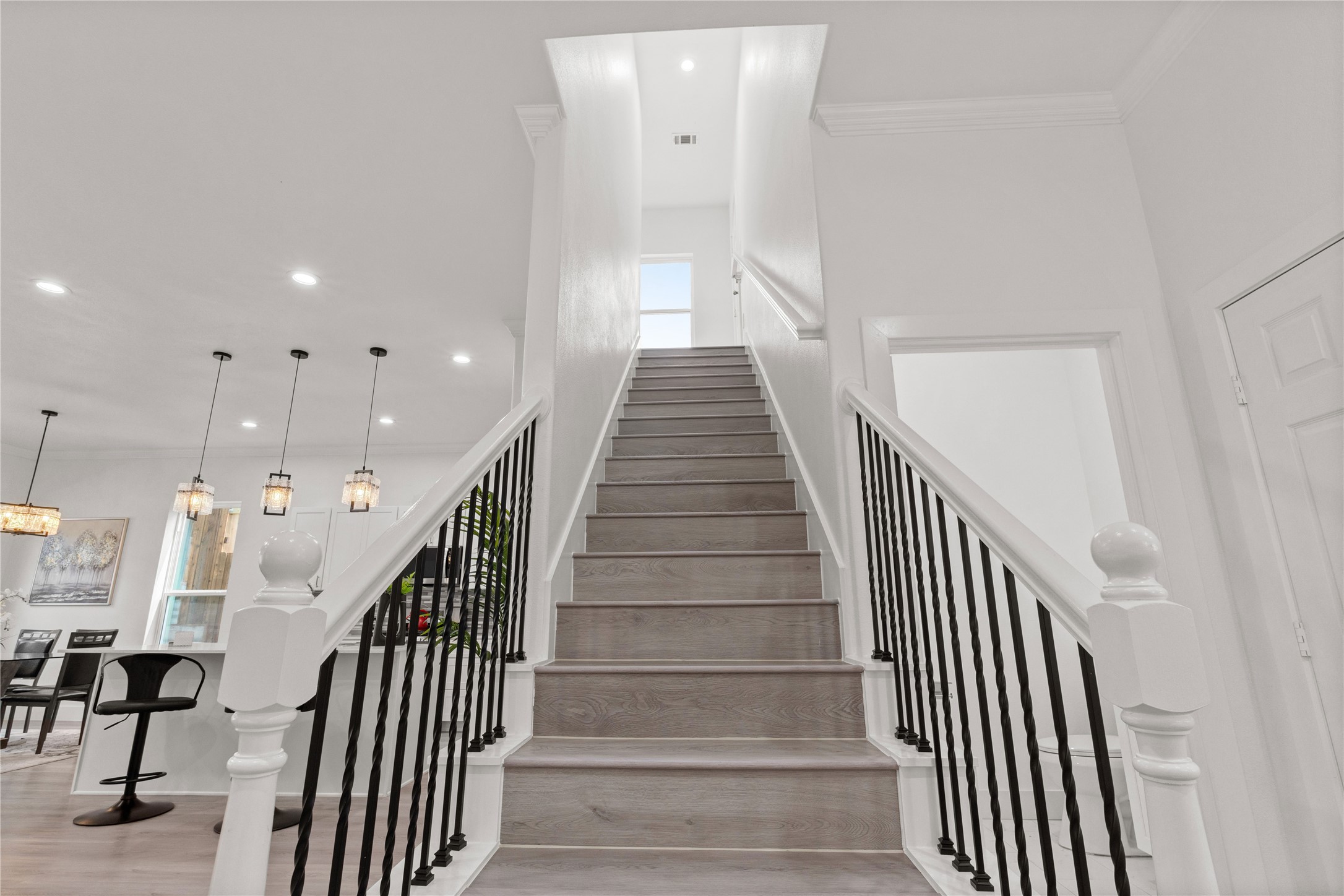 403 S Kentucky Street