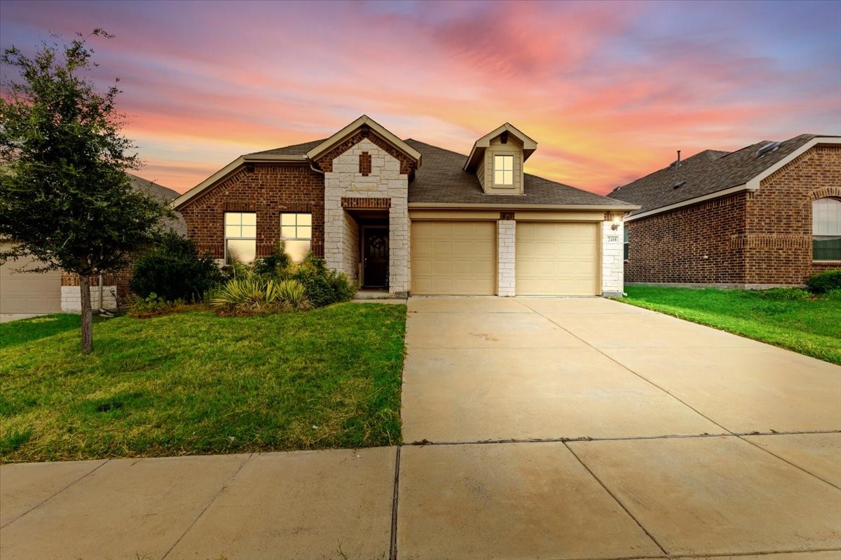 2408 Buchanan Lane