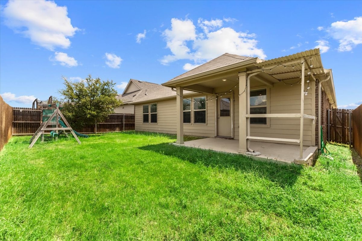 2408 Buchanan Lane