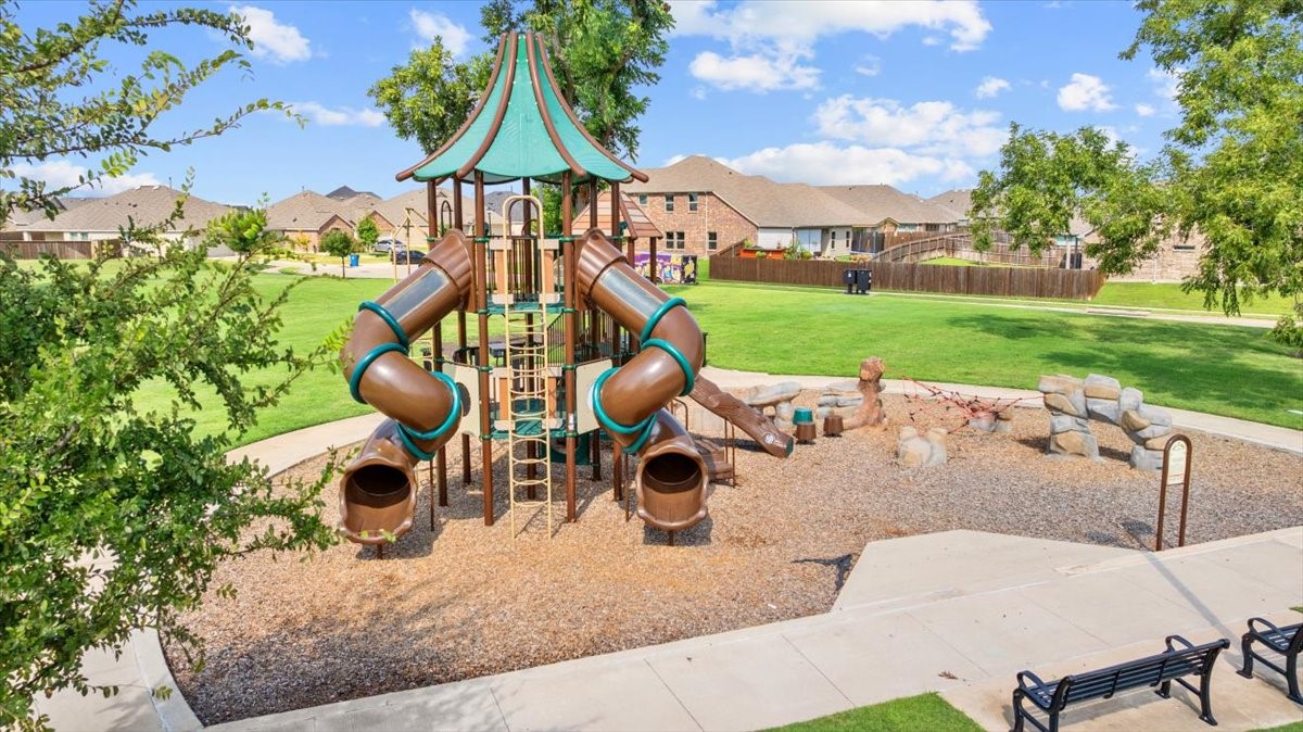 2408 Buchanan Lane