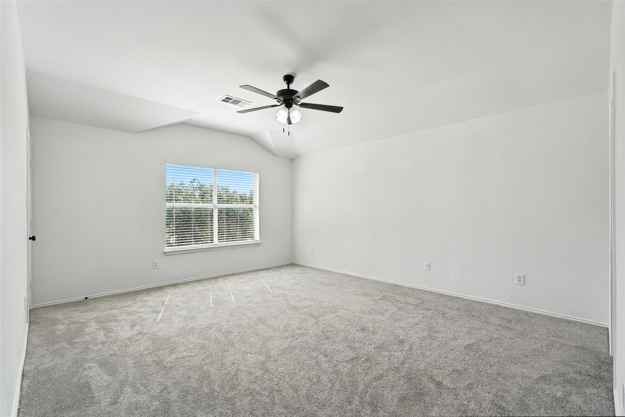 2201 Spruce Circle