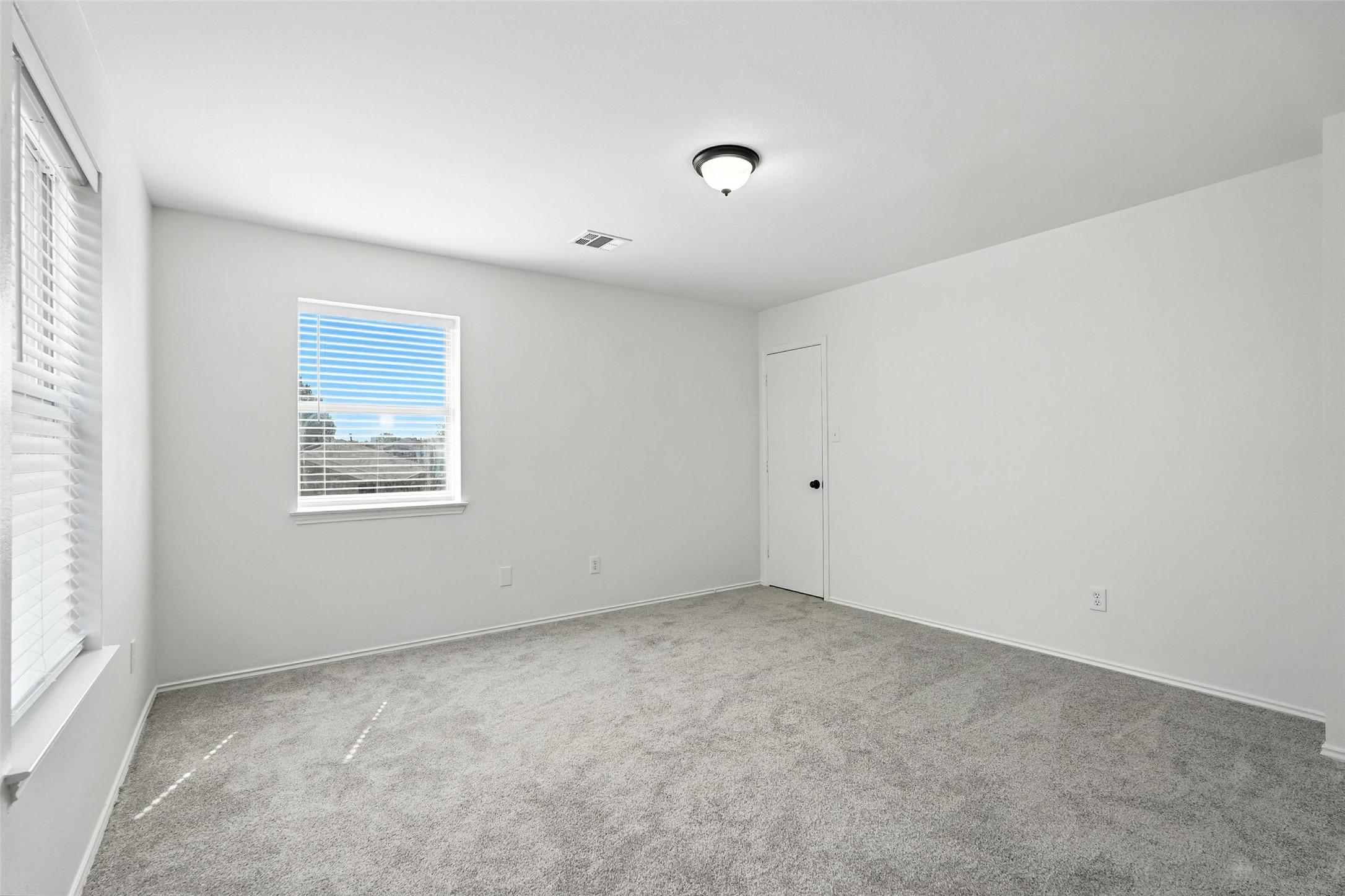 2201 Spruce Circle