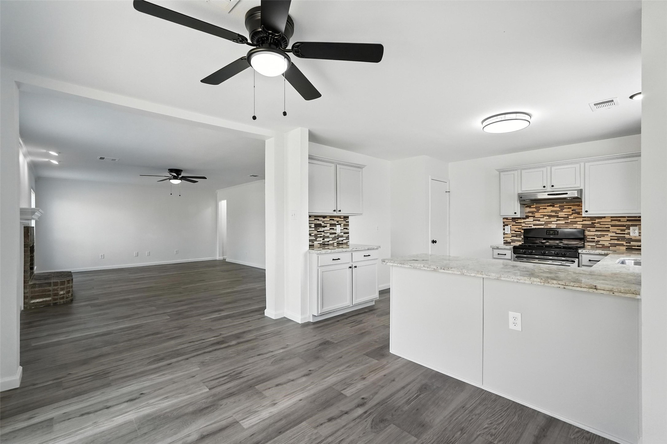 2201 Spruce Circle
