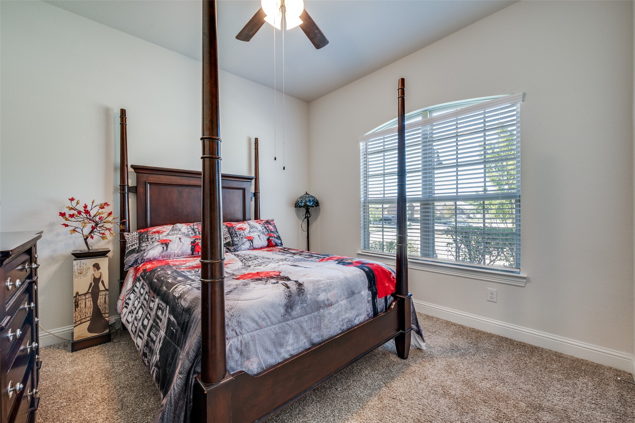 2901 Log Cabin Drive