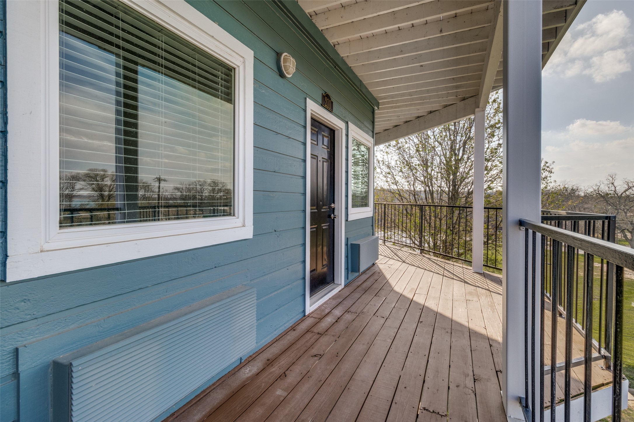 2164 Tanglewood Boulevard D 210