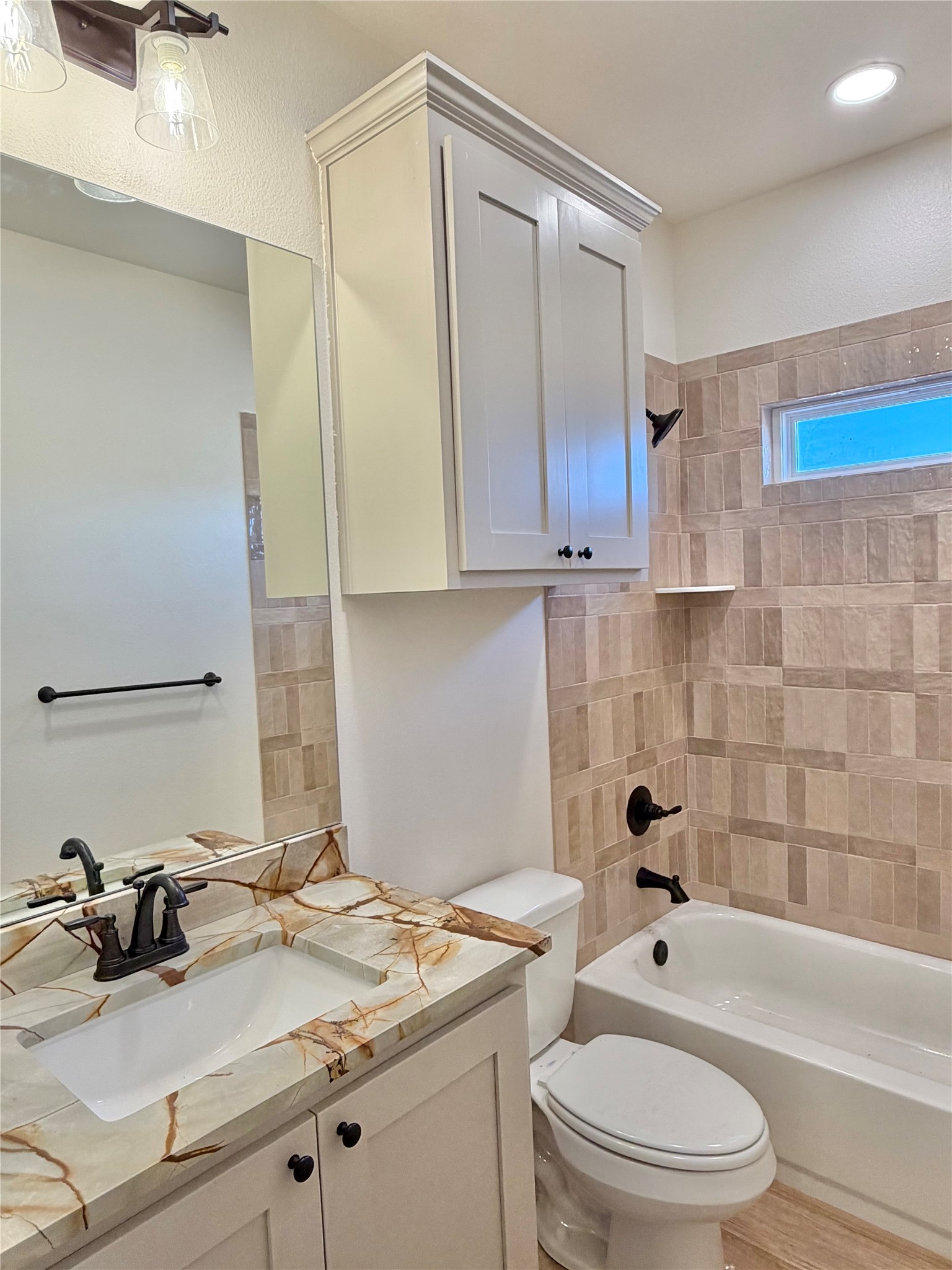 1009 Sabrina Court