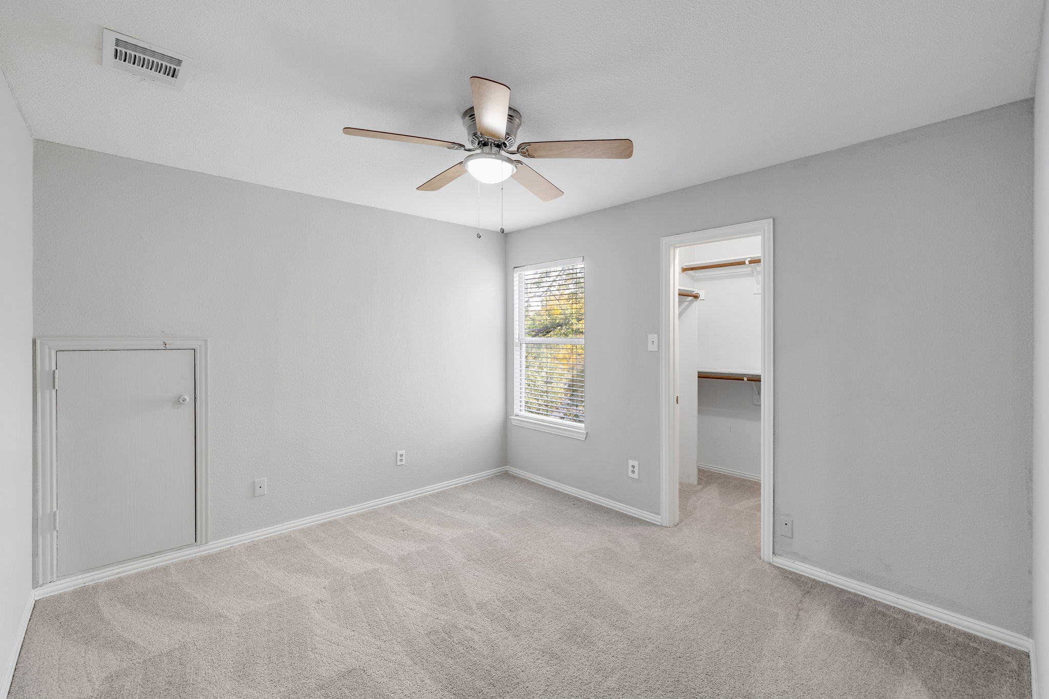 2001 Fair Oaks Circle