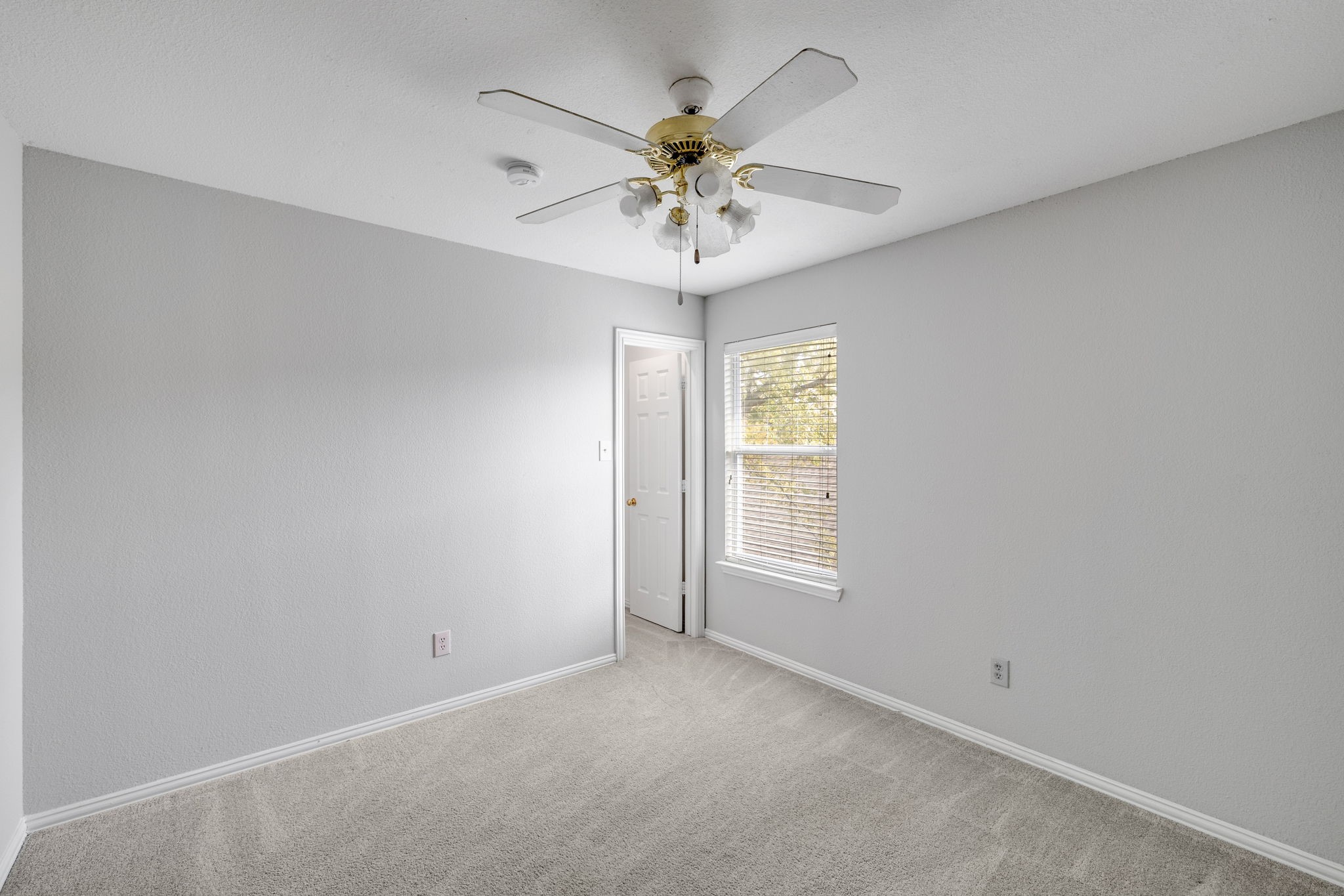 2001 Fair Oaks Circle