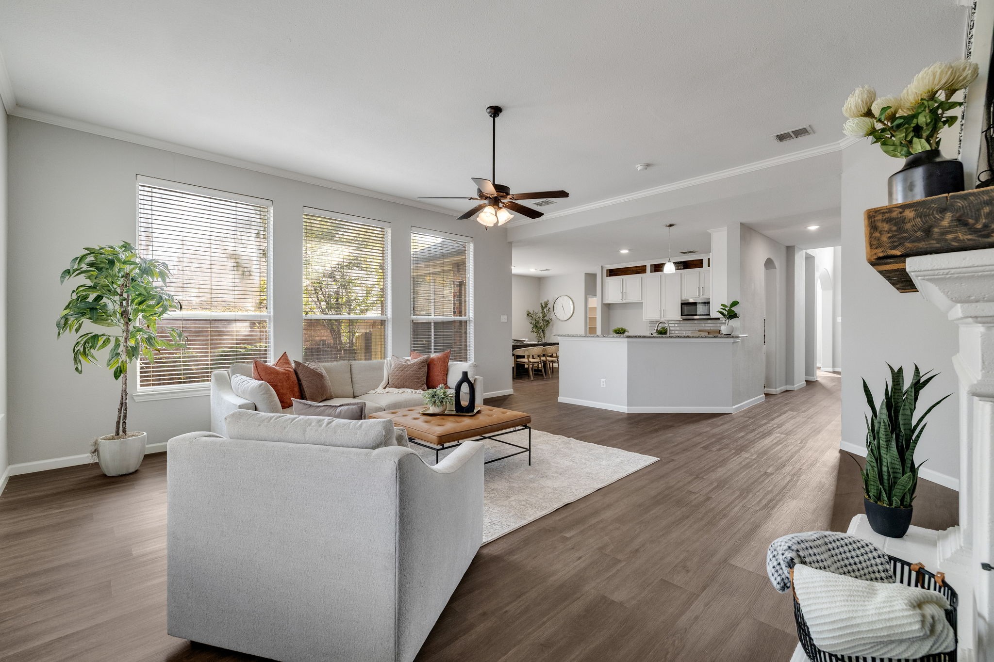 2001 Fair Oaks Circle