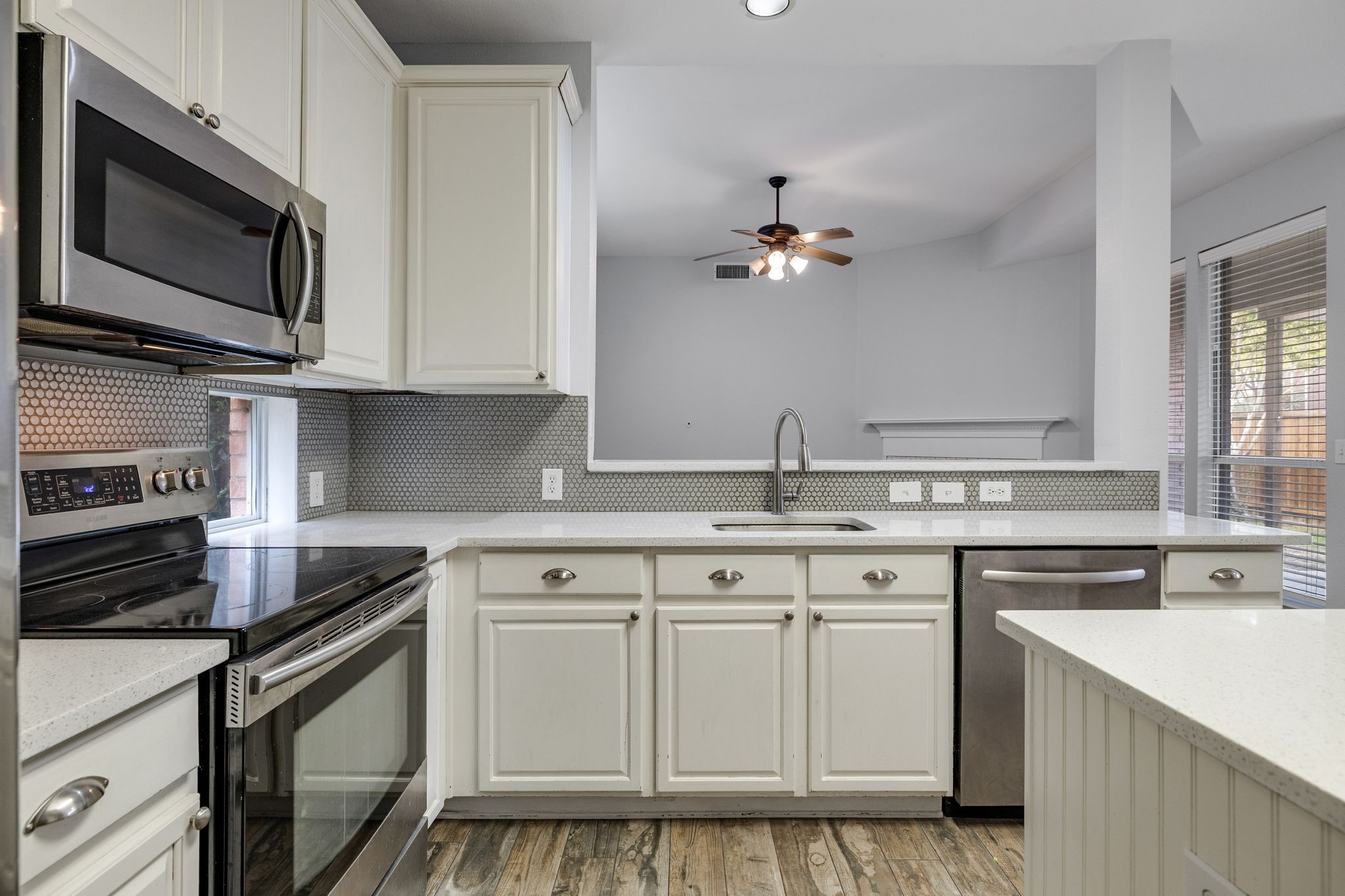 7453 Saddlehorn Drive