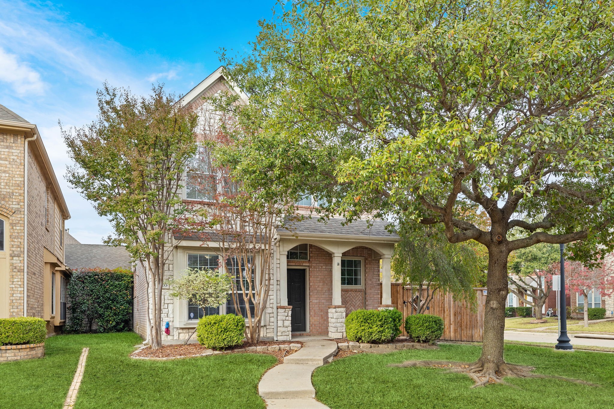 7453 Saddlehorn Drive