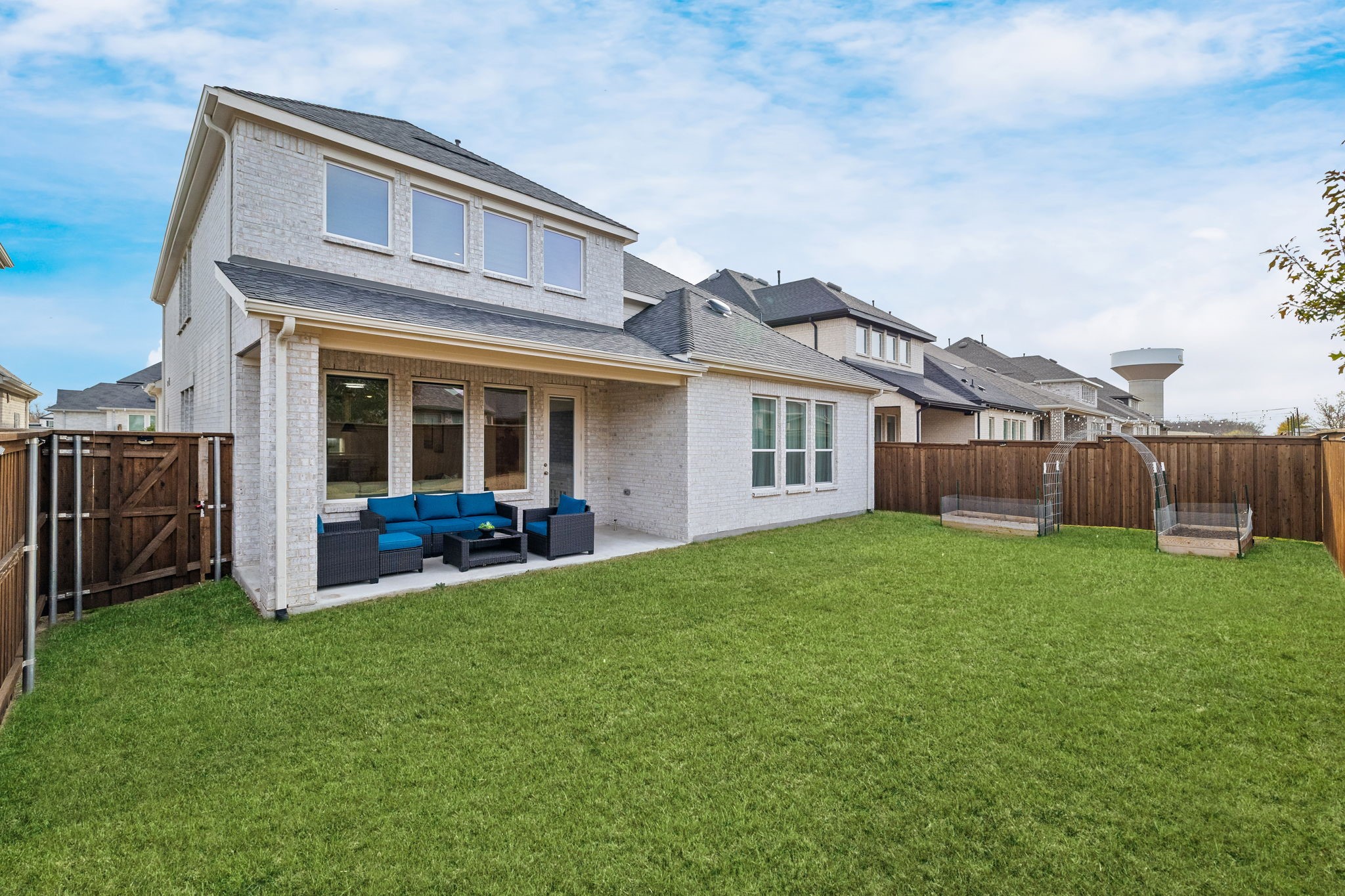 2917 Borderland Lane