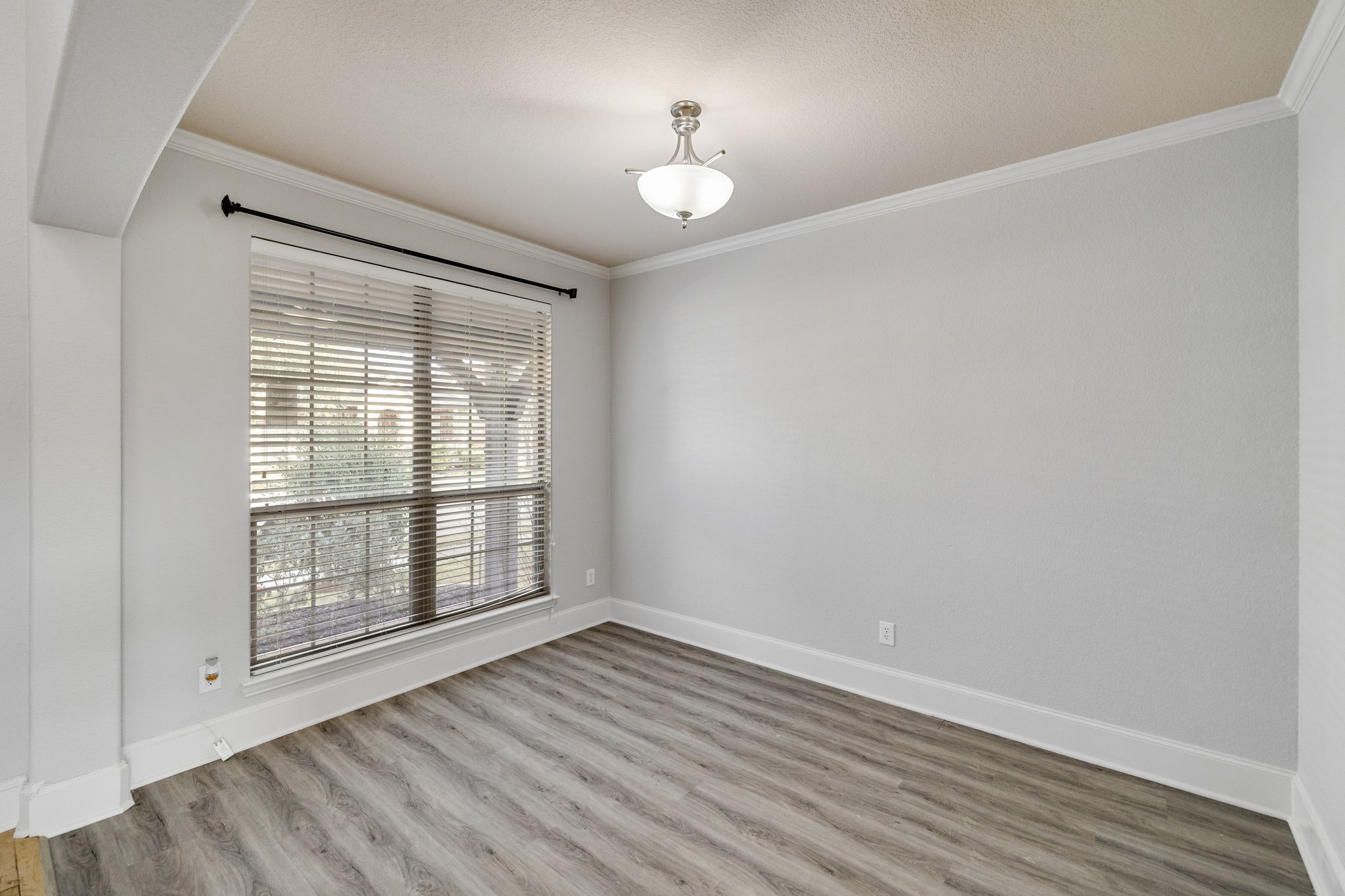 5629 Hampshire Drive