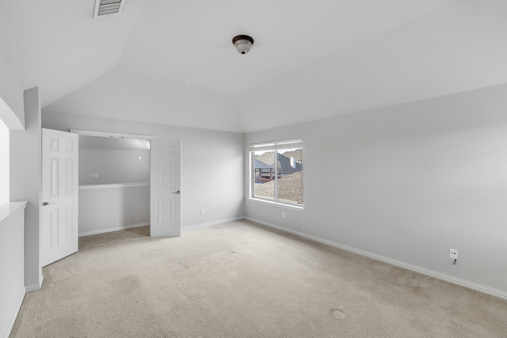 5629 Hampshire Drive