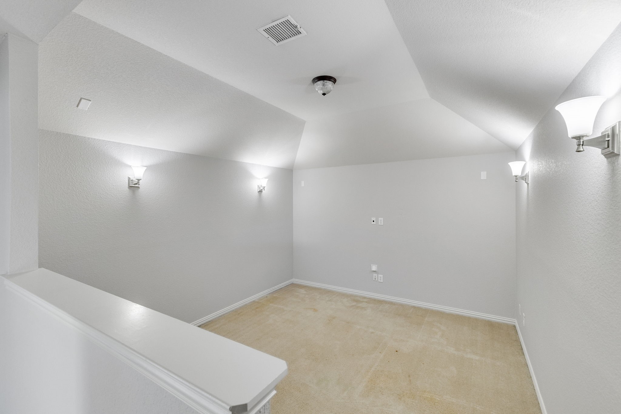 5629 Hampshire Drive