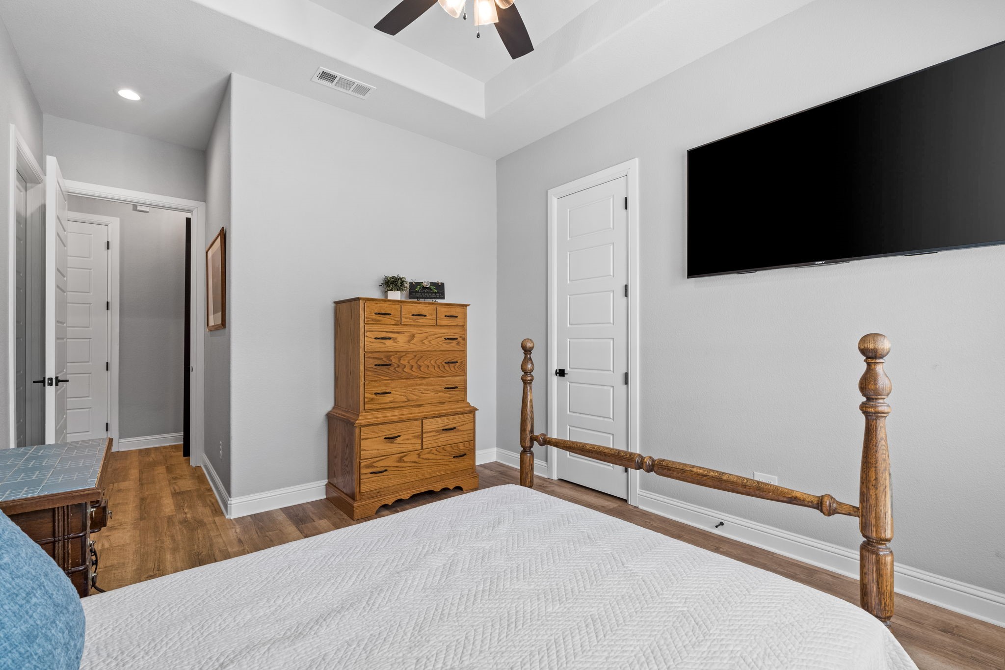 6707 Anchor Point