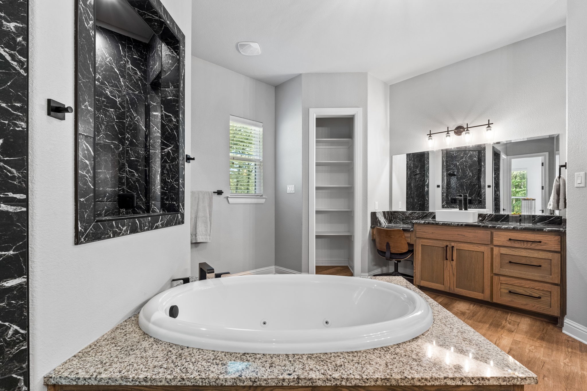 6707 Anchor Point
