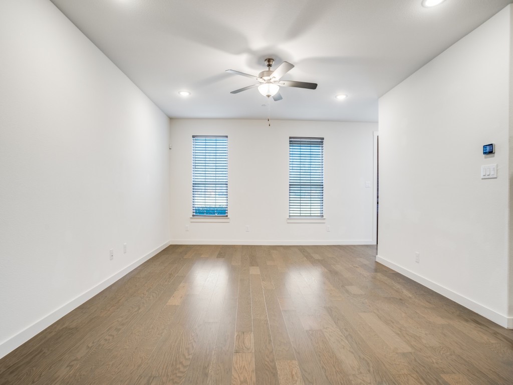 4868 Woodruff Way