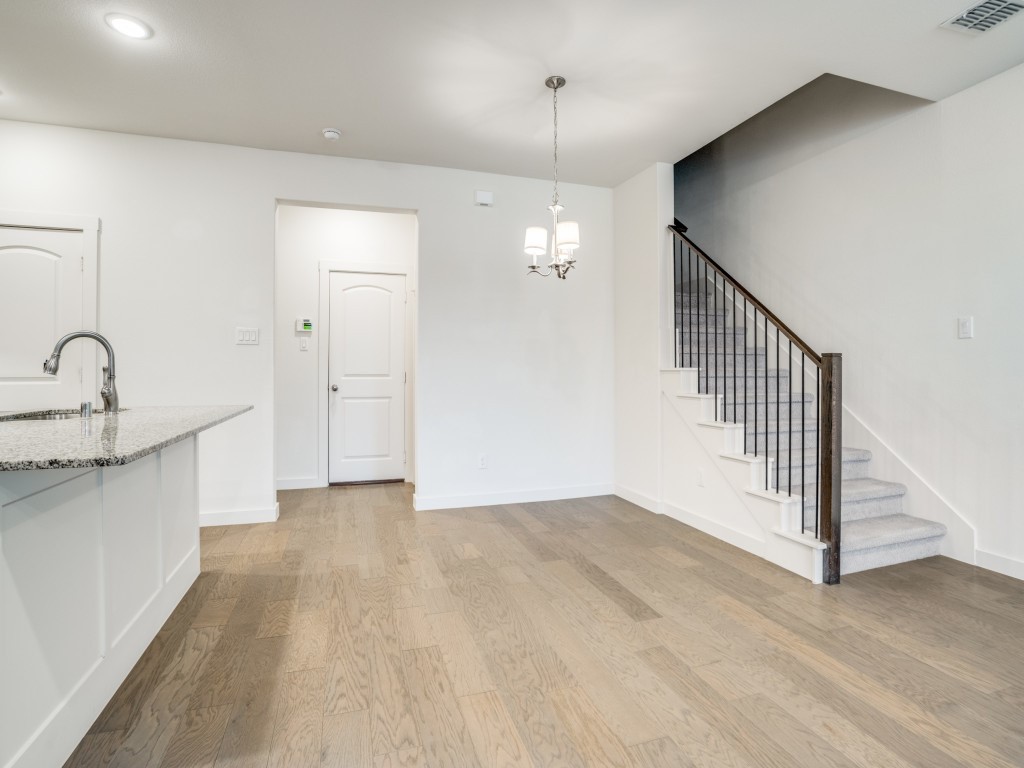 4868 Woodruff Way