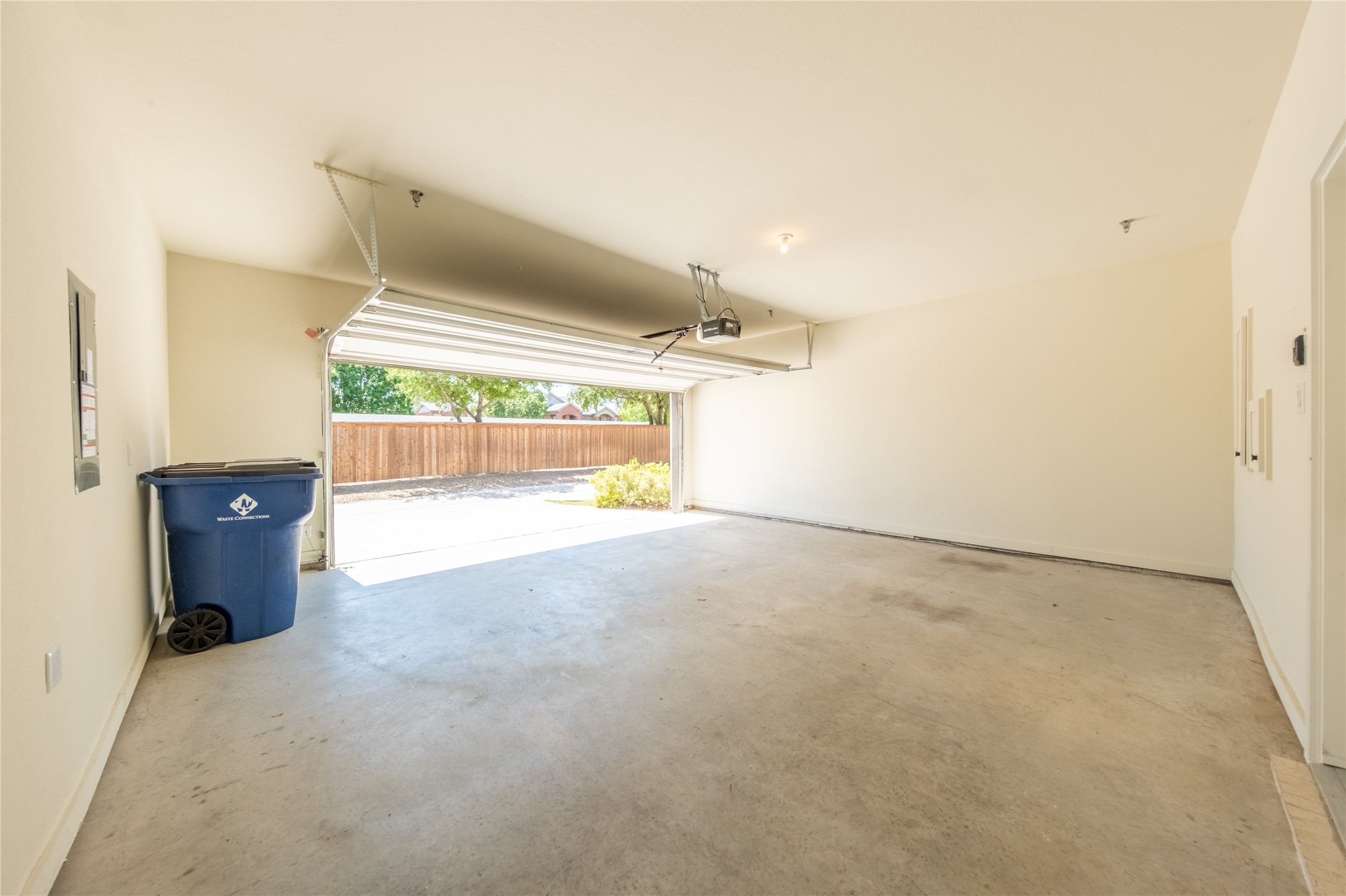 813 Emerling Drive