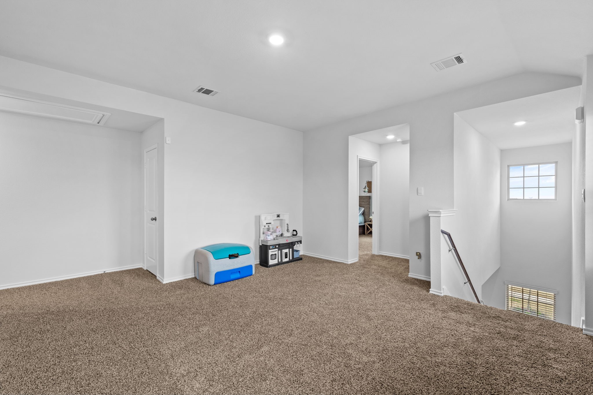 919 Sunrise Lane