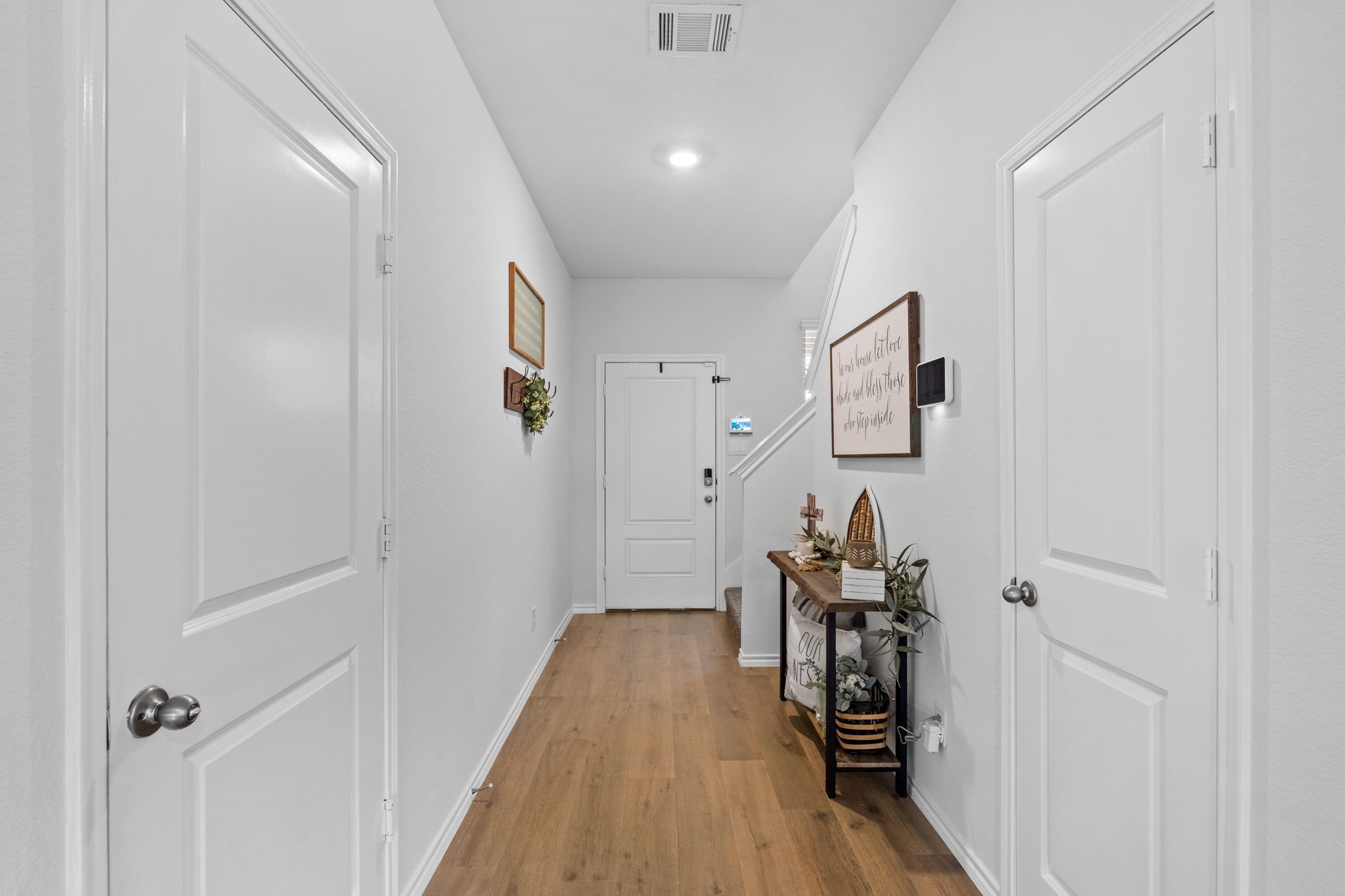 919 Sunrise Lane