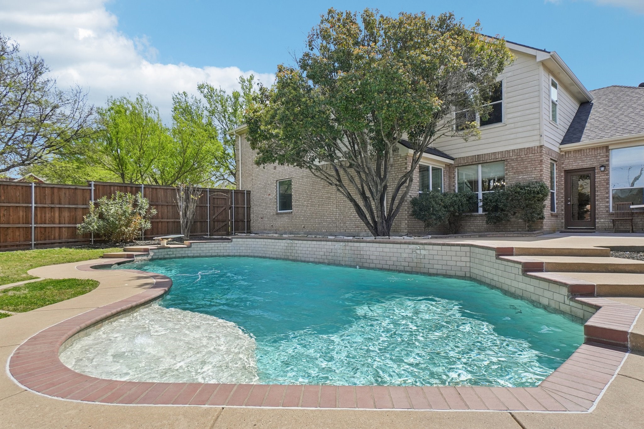 841 Brittany Way