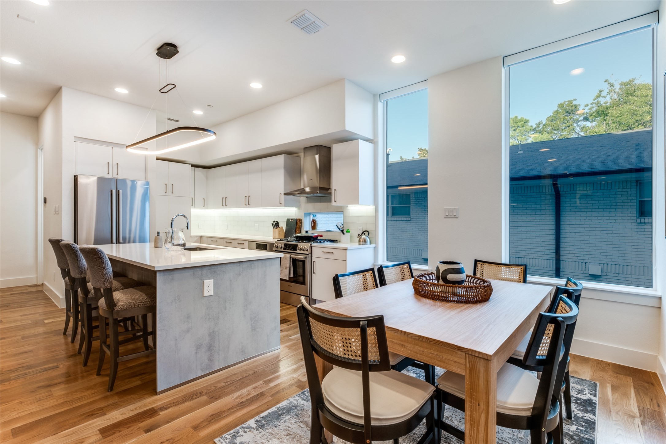 1932 Cuyler Court