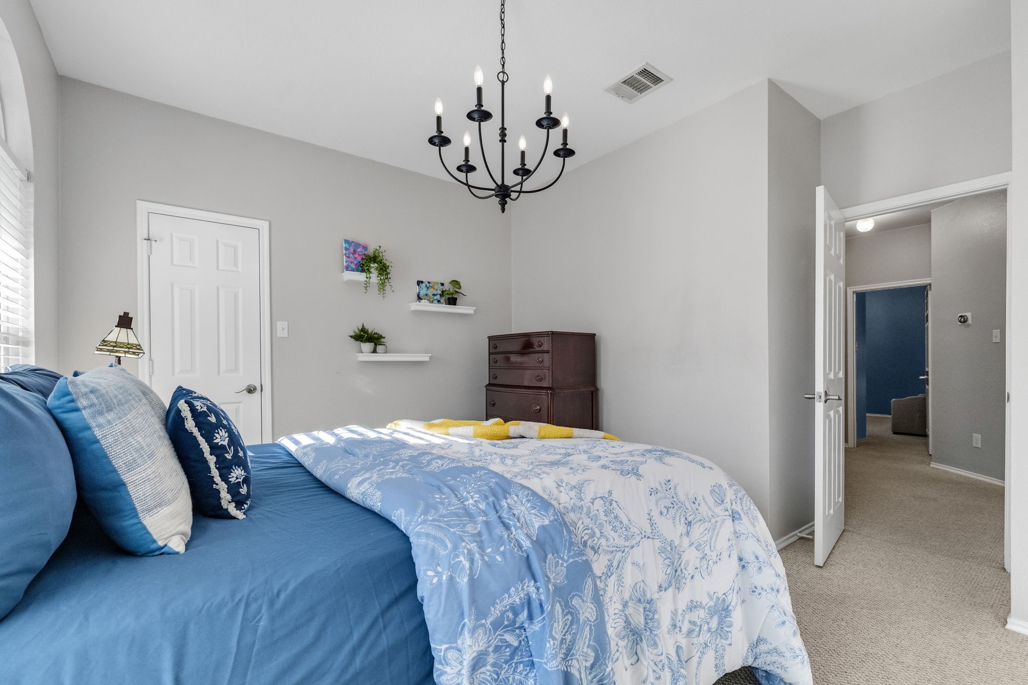 1629 Angel Lane