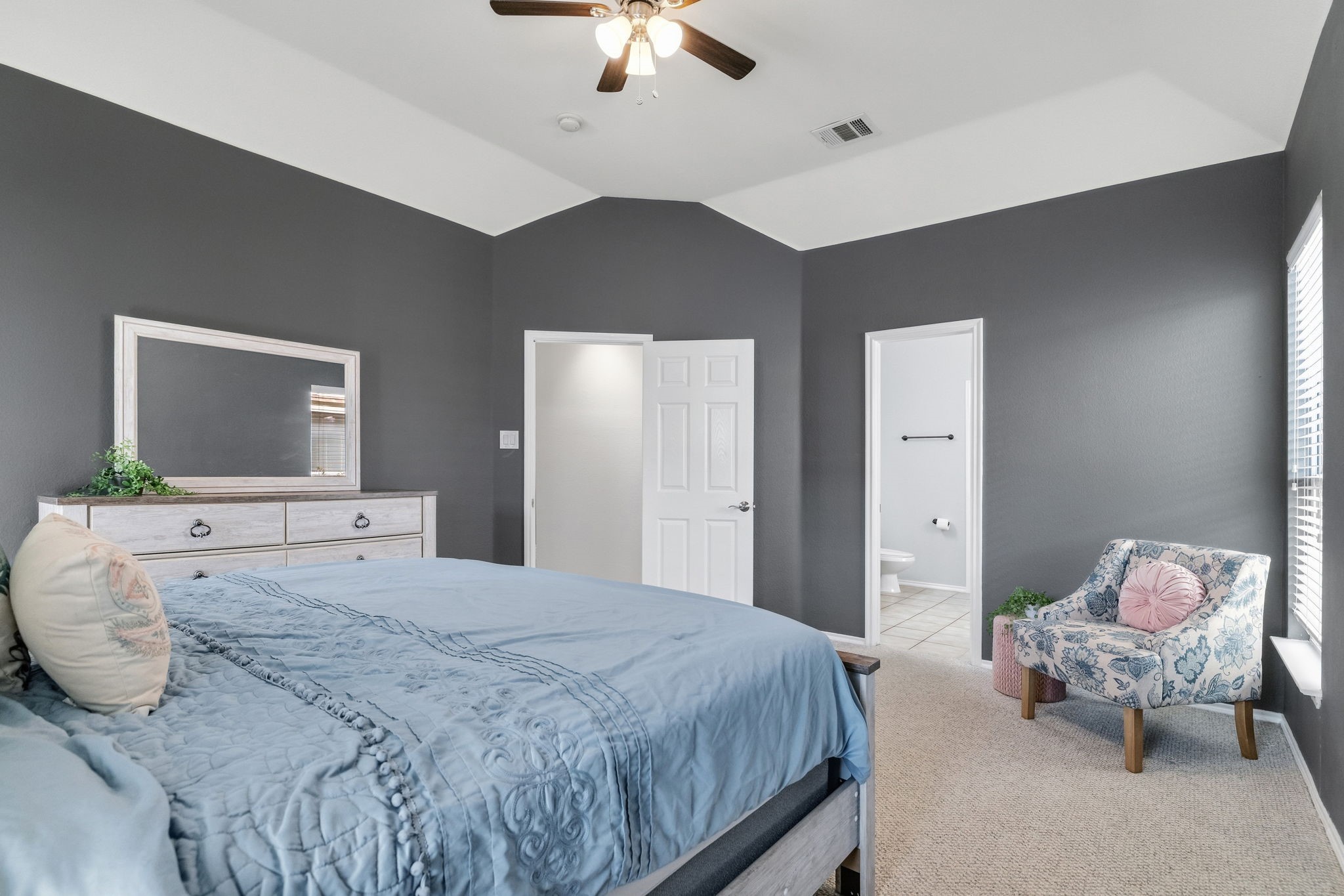1629 Angel Lane