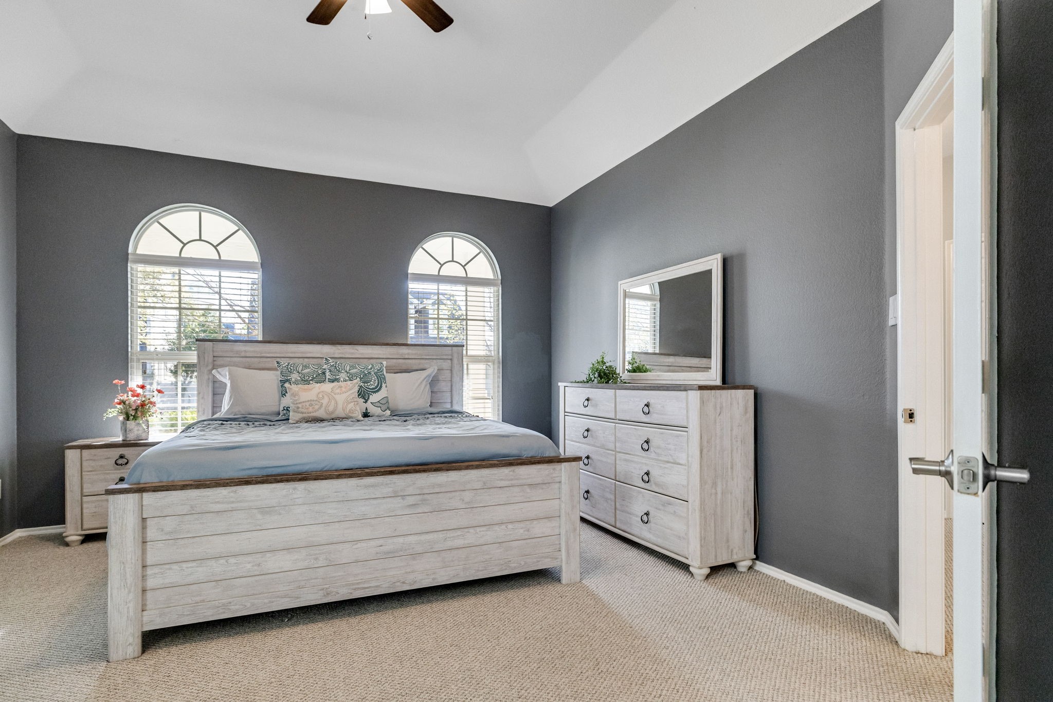 1629 Angel Lane