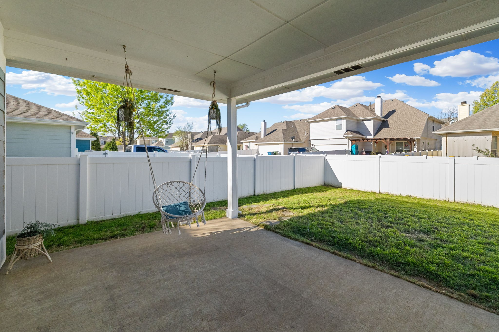 1629 Angel Lane