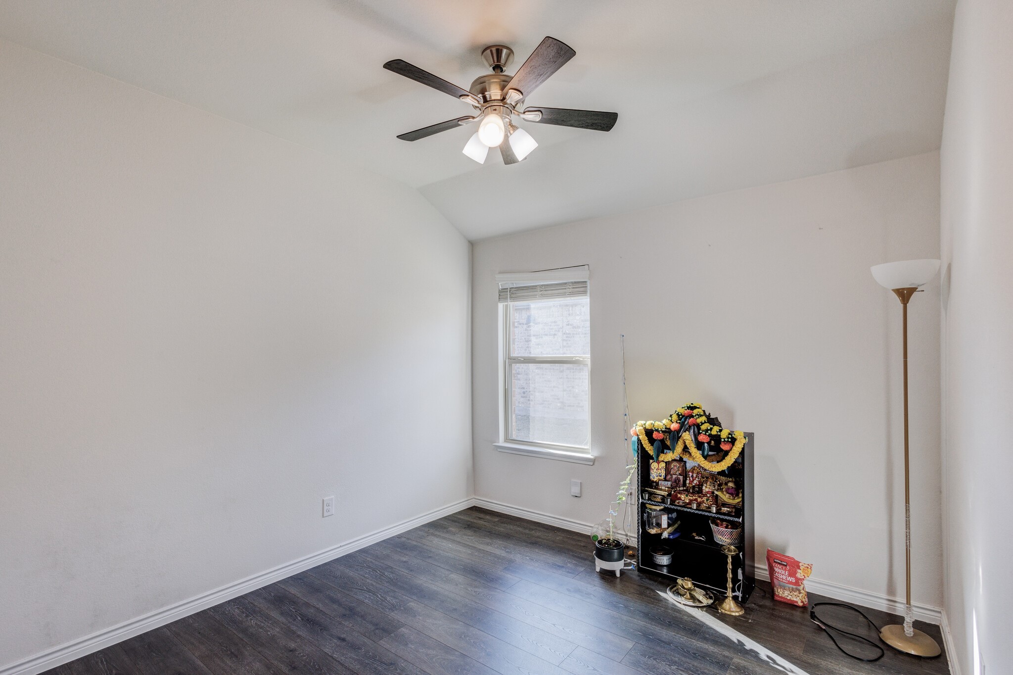 6332 Tudor Place