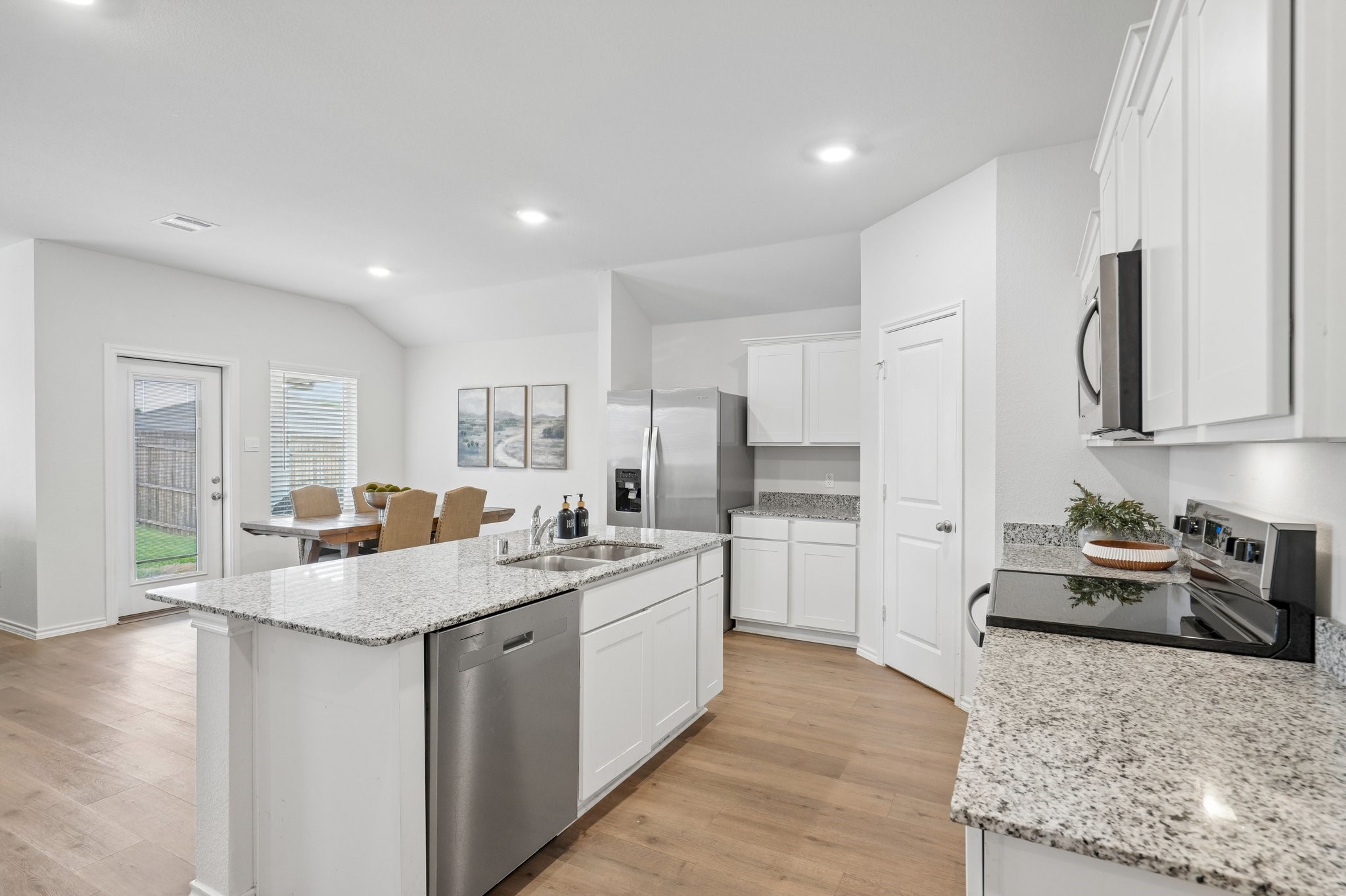 3924 Pinebluff Lane