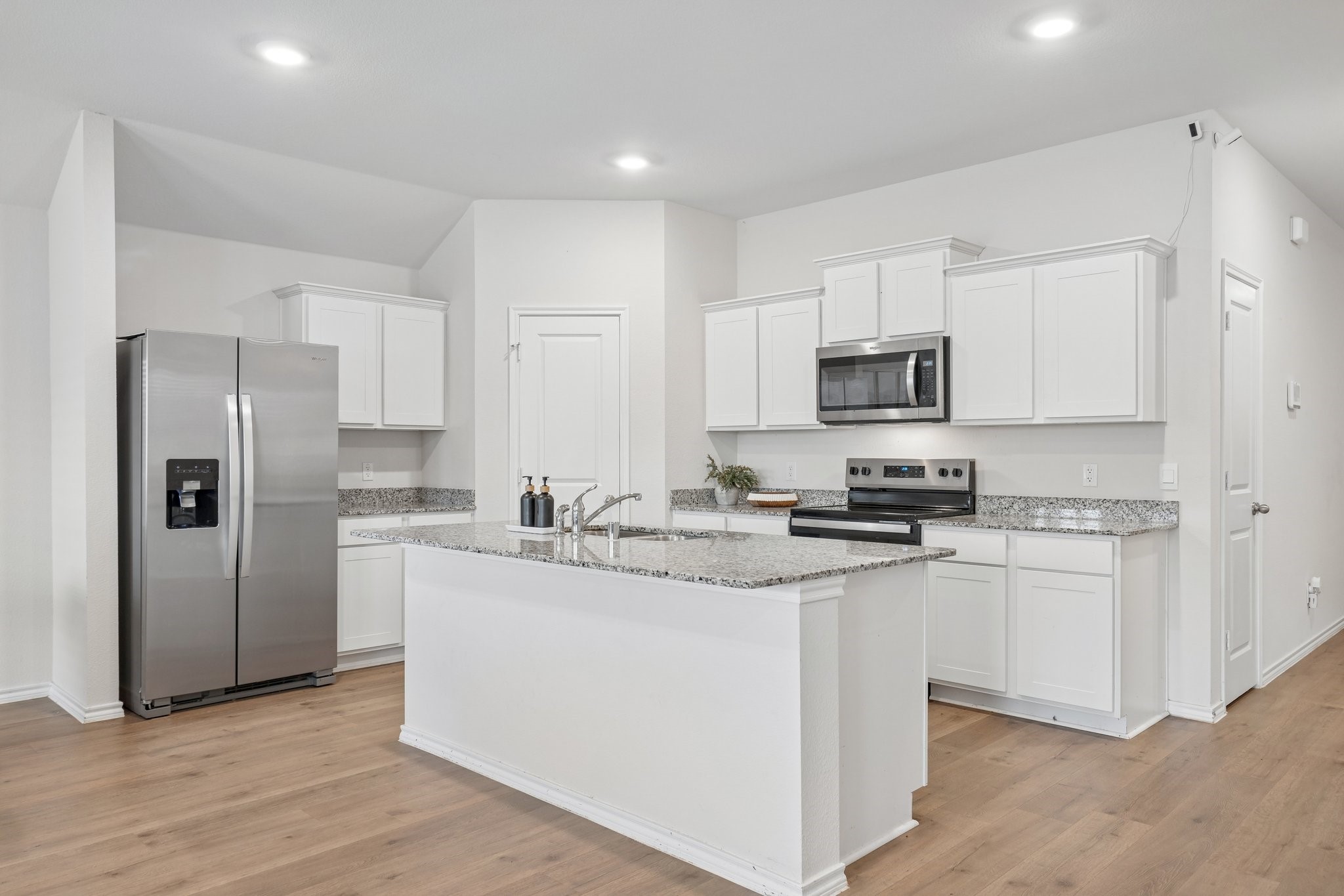 3924 Pinebluff Lane