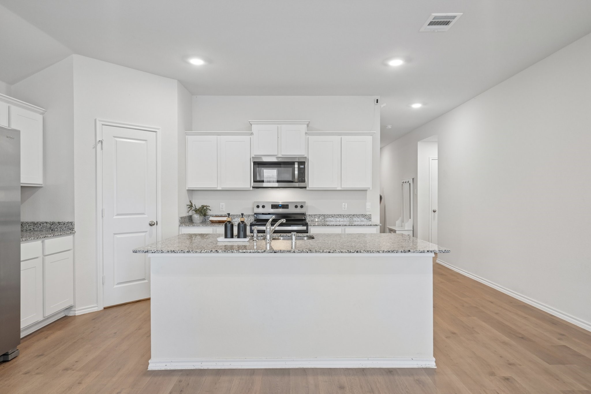 3924 Pinebluff Lane