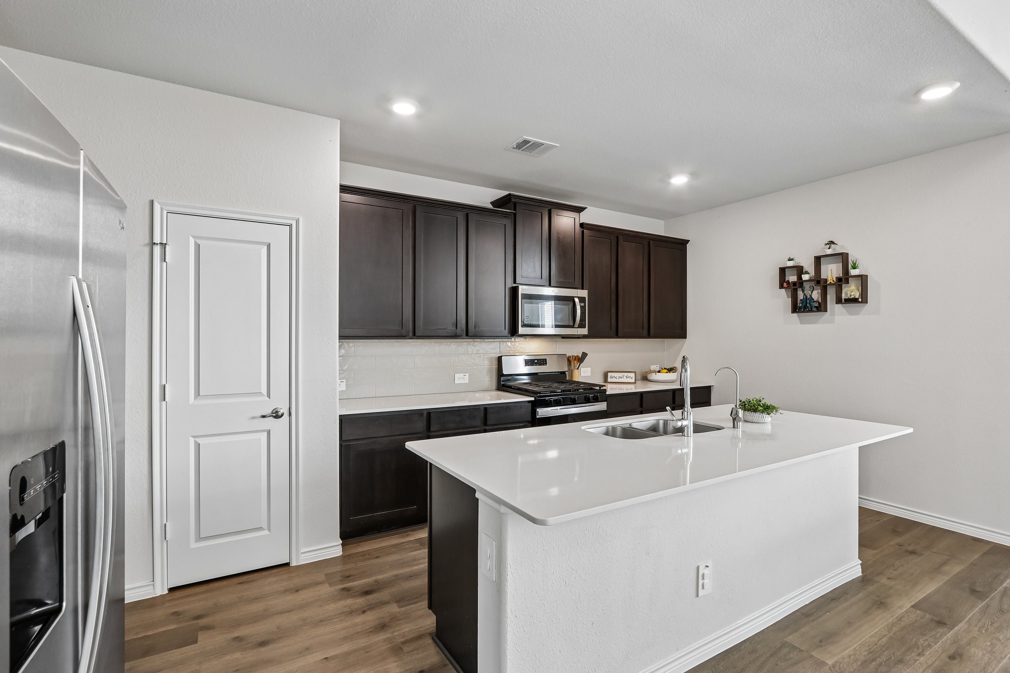 9808 Fall Brook Drive