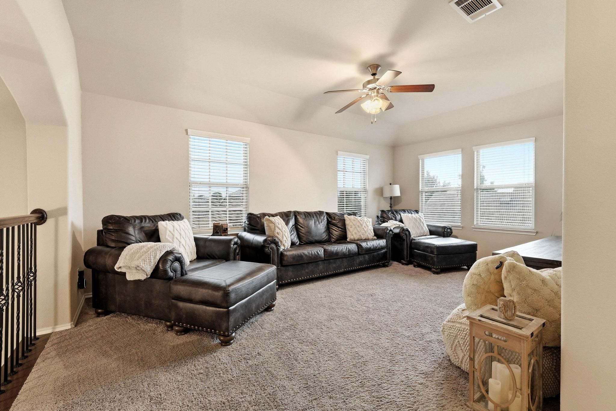 1213 Lake Worth Trail