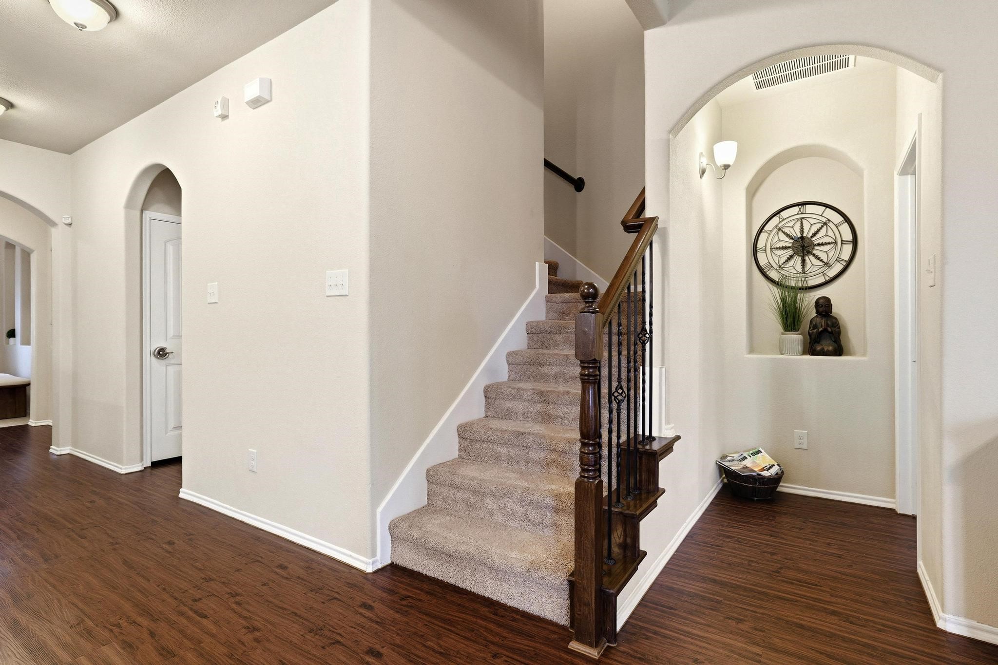 1213 Lake Worth Trail