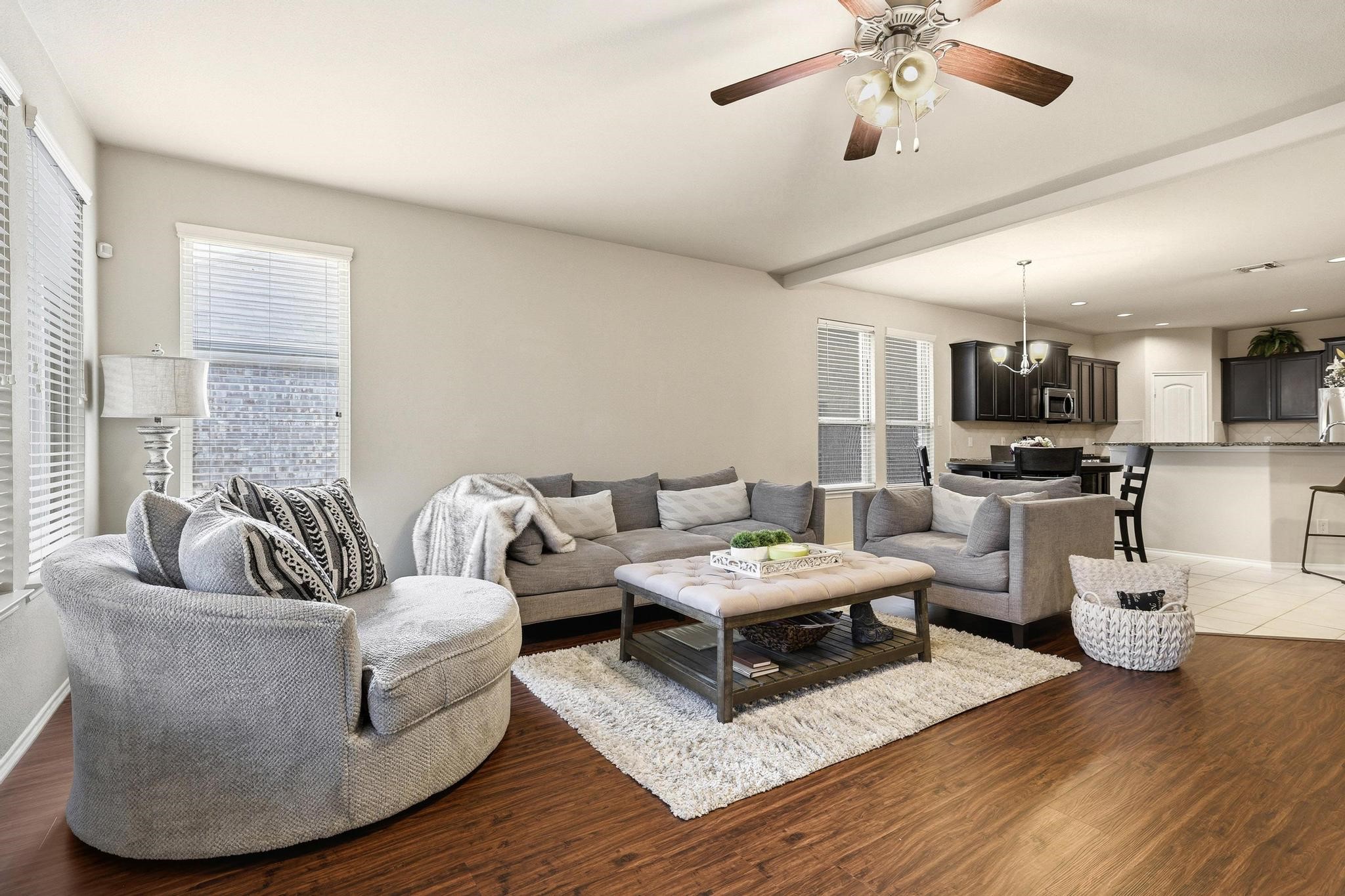 1213 Lake Worth Trail