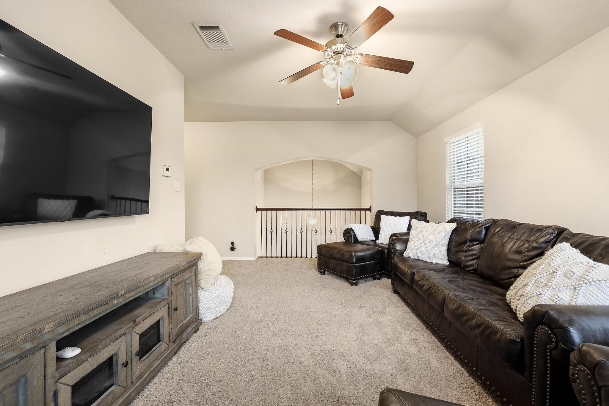 1213 Lake Worth Trail