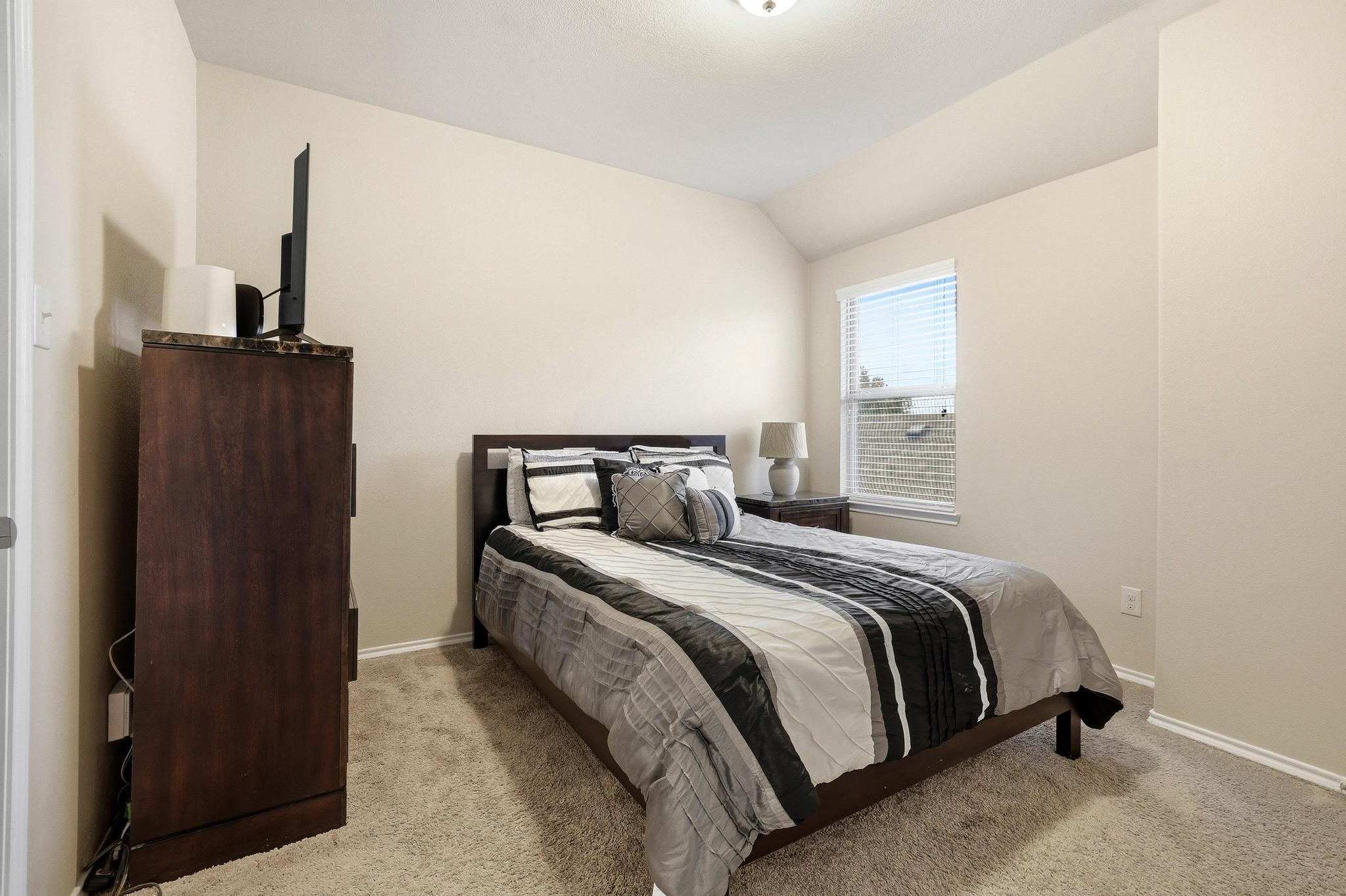 1213 Lake Worth Trail