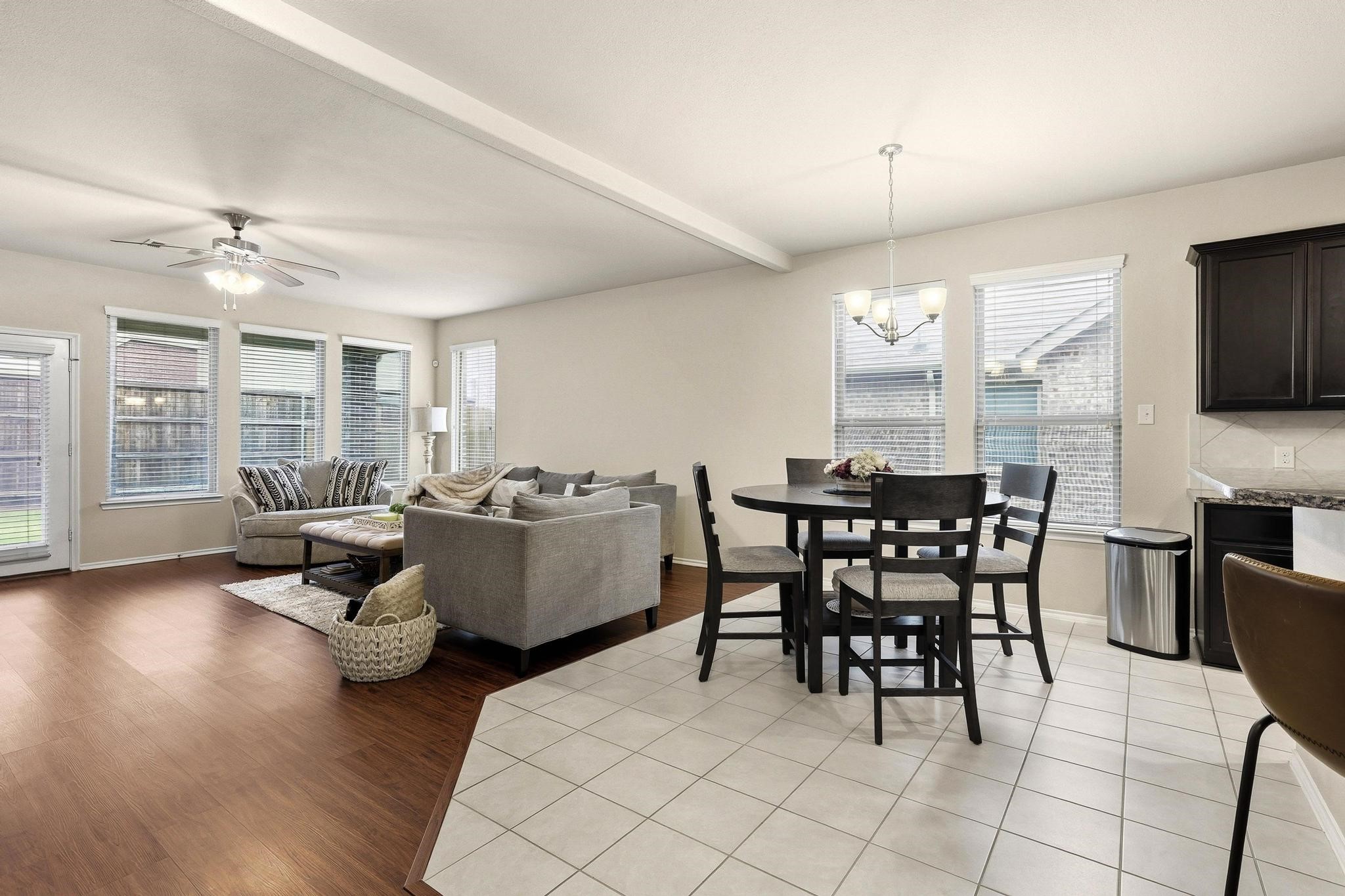 1213 Lake Worth Trail