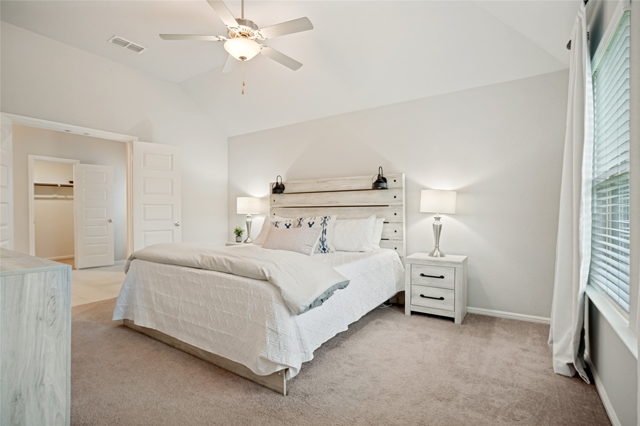 925 Royal Lane