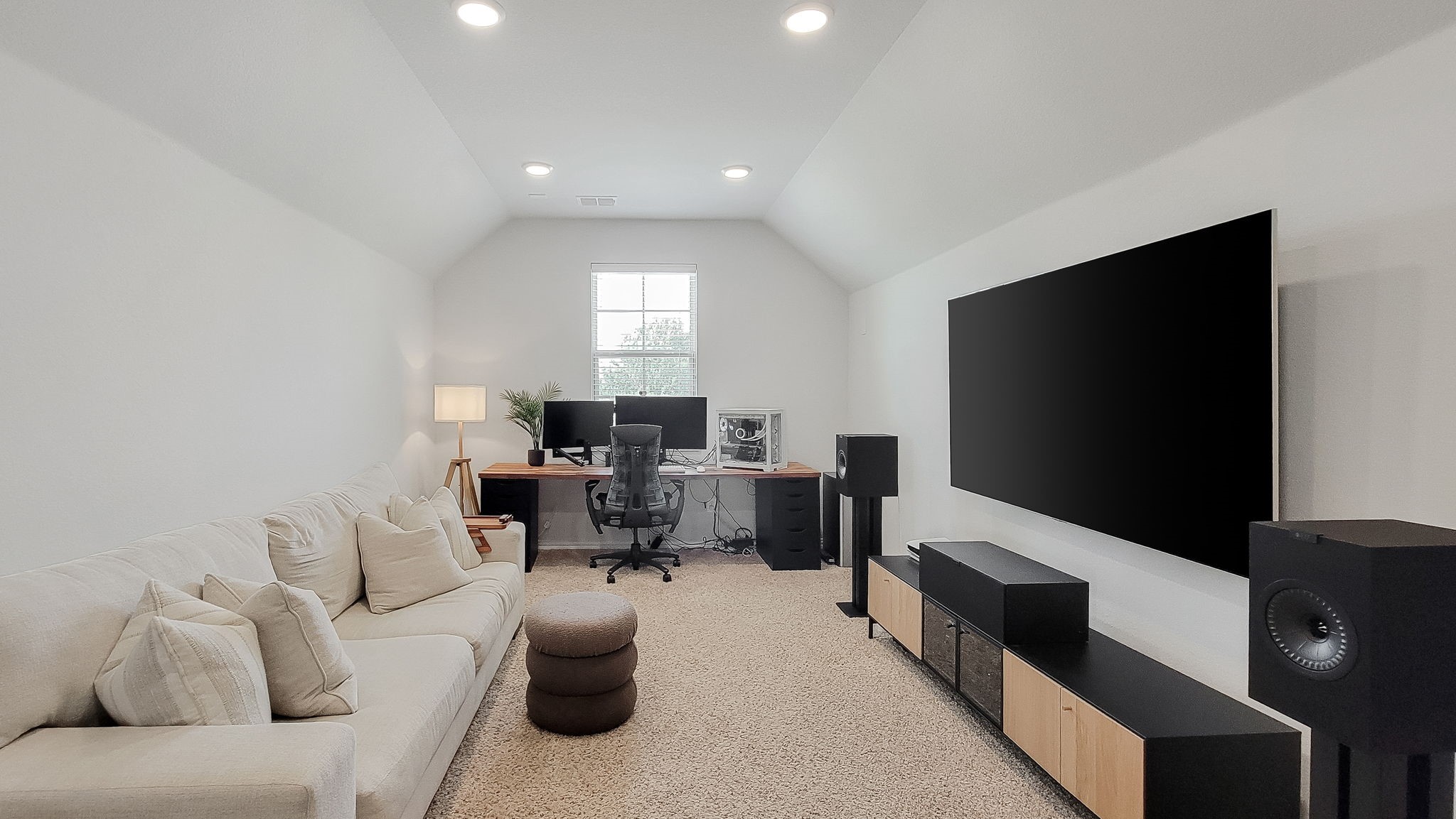 11605 Zachary Lane
