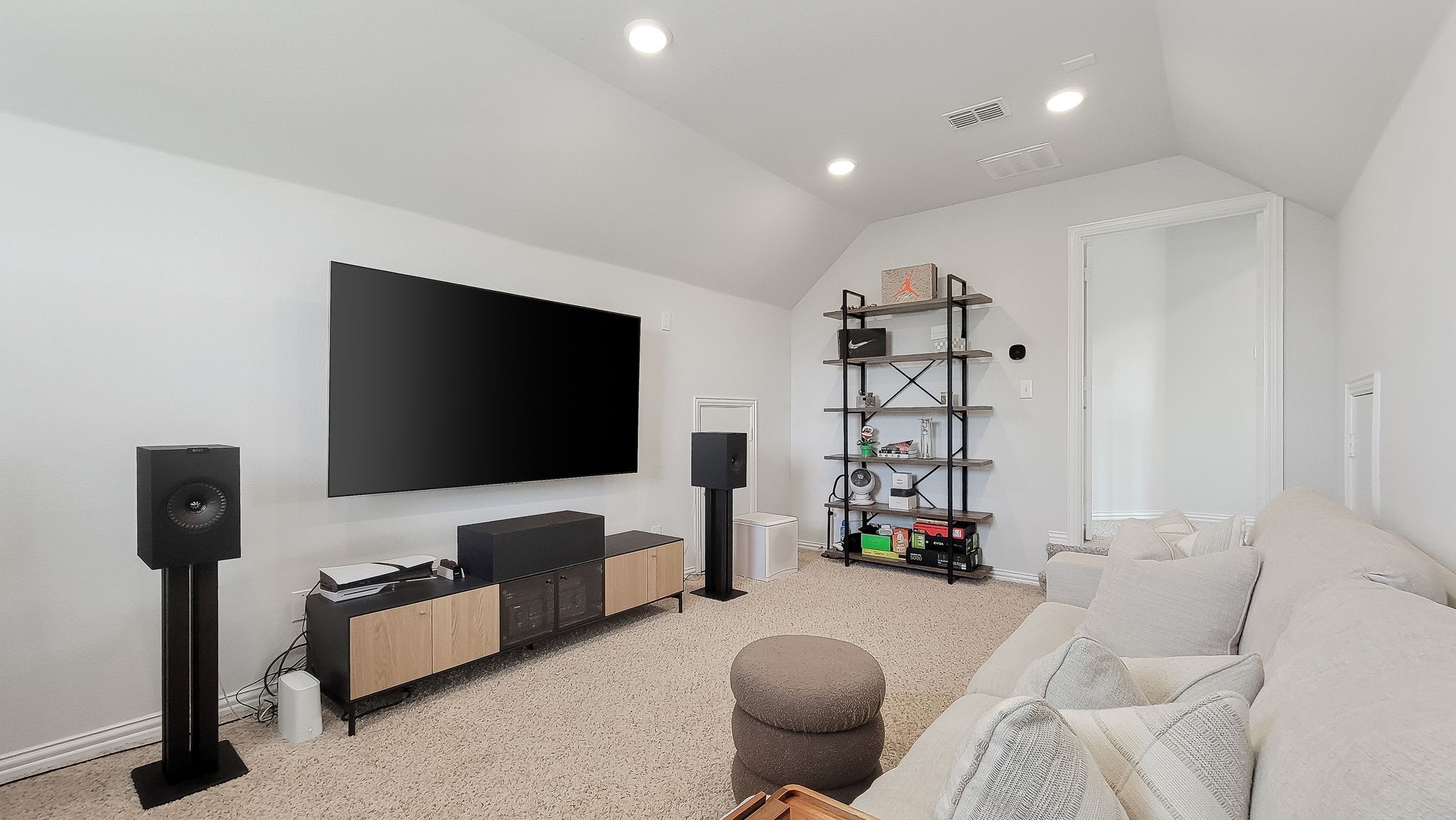 11605 Zachary Lane