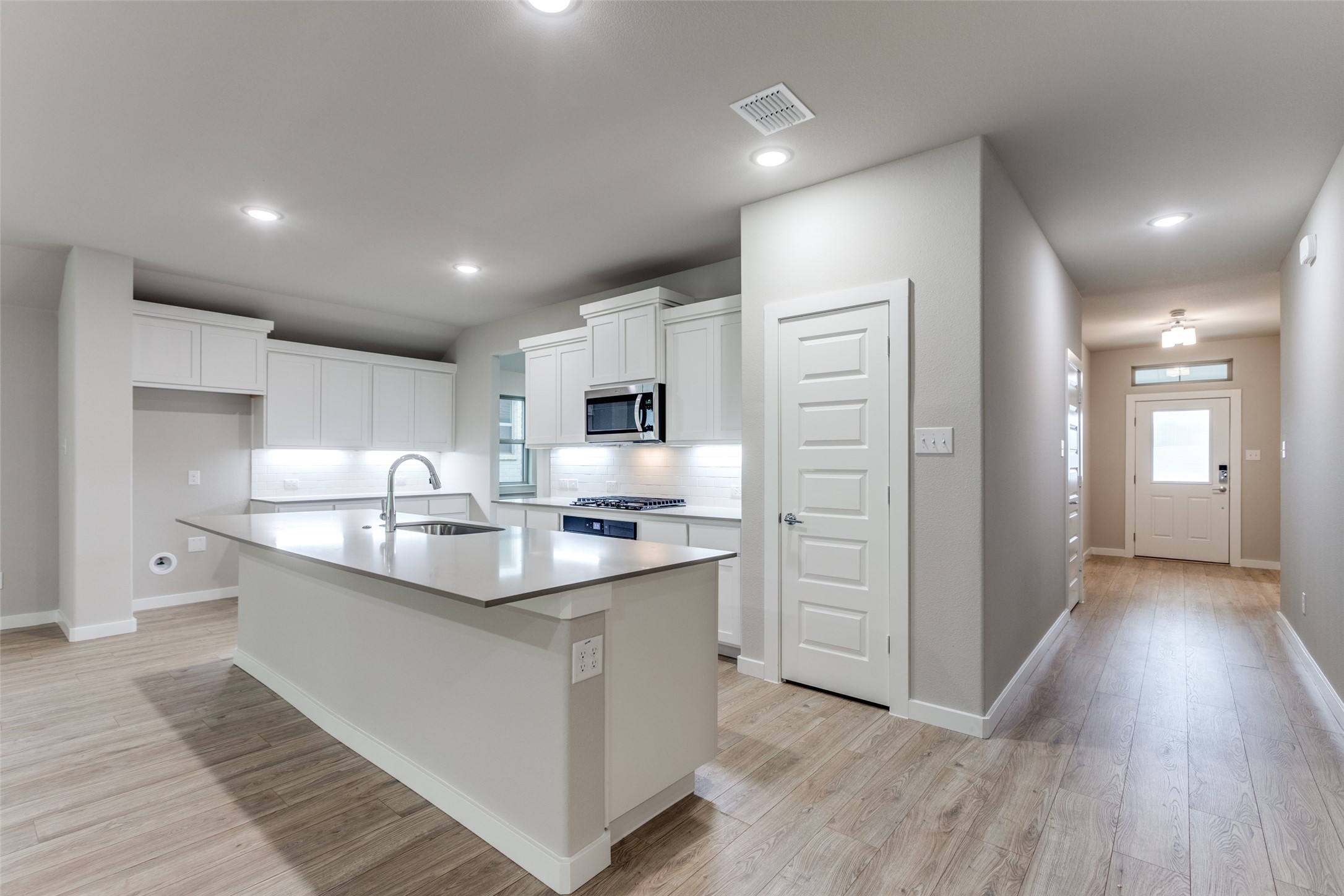 1113 Birchwood Lane