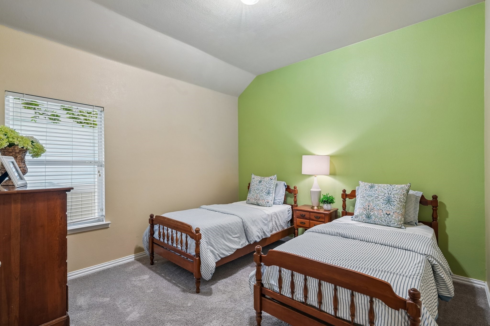 1321 Stone Mountain Parkway