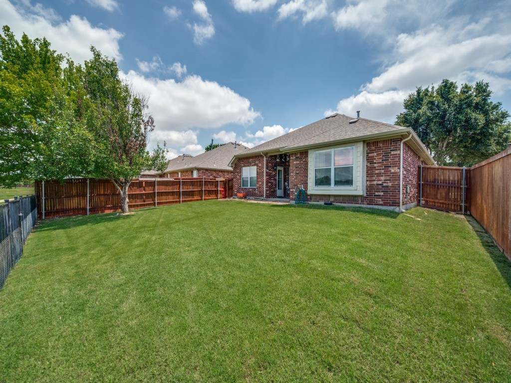 2753 Cascade Cove